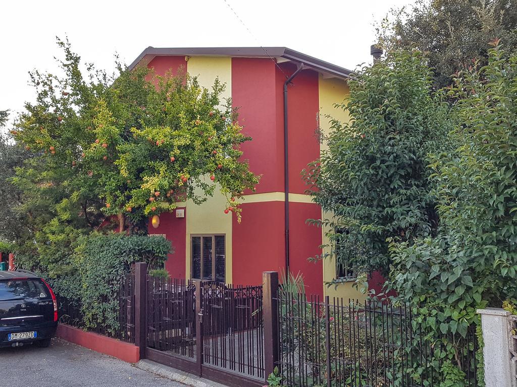 شقة تريفيزو  في La Casa Rossa المظهر الخارجي الصورة