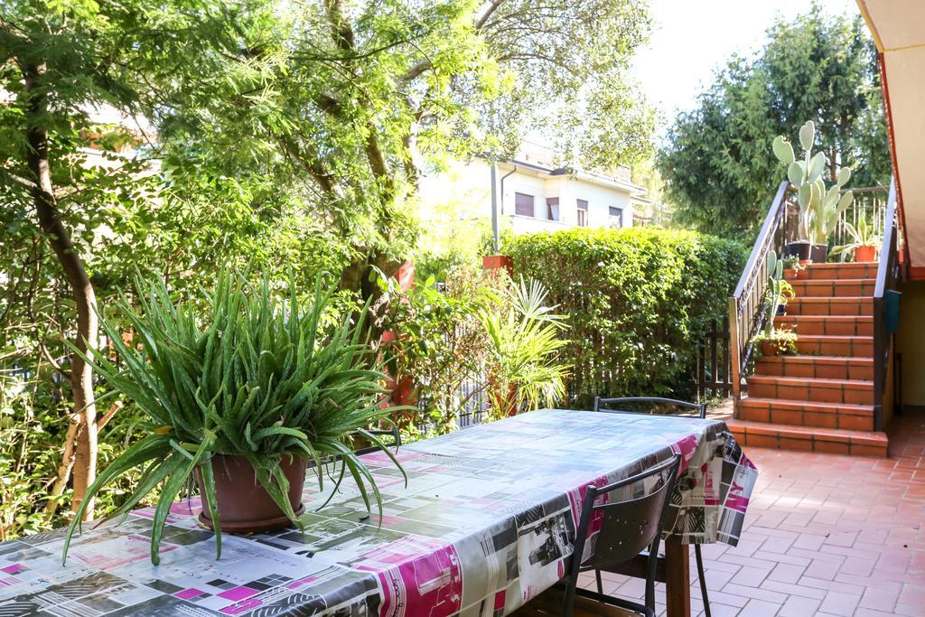 شقة تريفيزو  في La Casa Rossa المظهر الخارجي الصورة